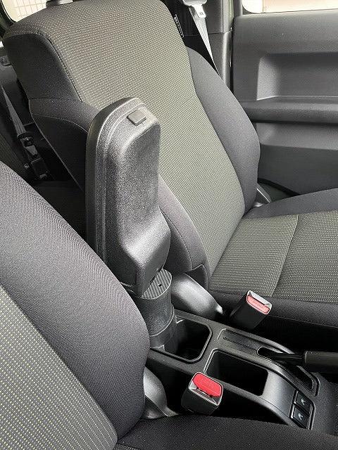 アームレストボックス、スズキJB64W／74W（ジムニー／ジムニー