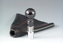 Load image into Gallery viewer, shift knob, shift boots for Subaru BE, BH Legacy, GD, GG Impreza automatic car
