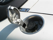 画像をギャラリービューアに読み込む, ユーノスマツダNA、NBロードスター用レーシングフューエルリッド