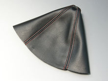 Load image into Gallery viewer, Mazda (NC Roadster, RX-8) (for gated automatic cars) with shift knob and shift boots