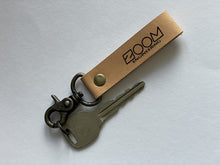 Load image into Gallery viewer, Loop-type key holder (Tanned leather)
